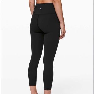 Black Lululemon leggings